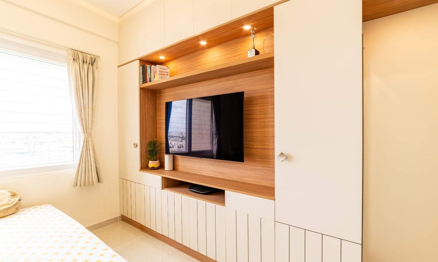 Bedroom Ceiling